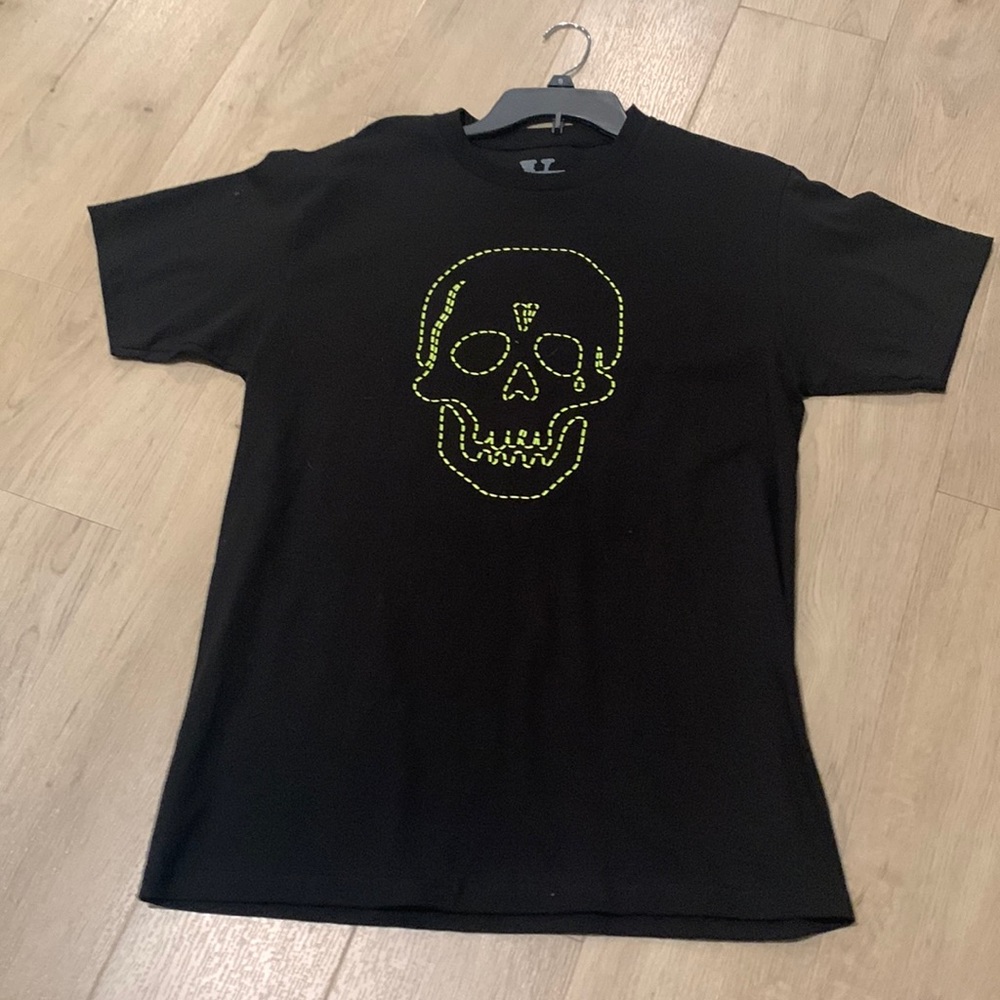 Vlone tee